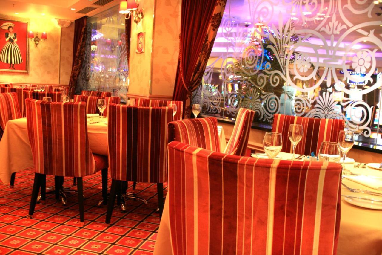 Queens Casino And Hotel ควีนส์ทาวน์ ภายนอก รูปภาพ